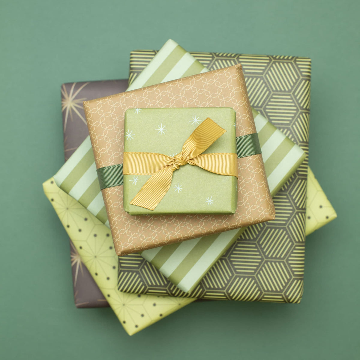 Weihnachtsgeschenkpapier-Set Sterne & Streifen