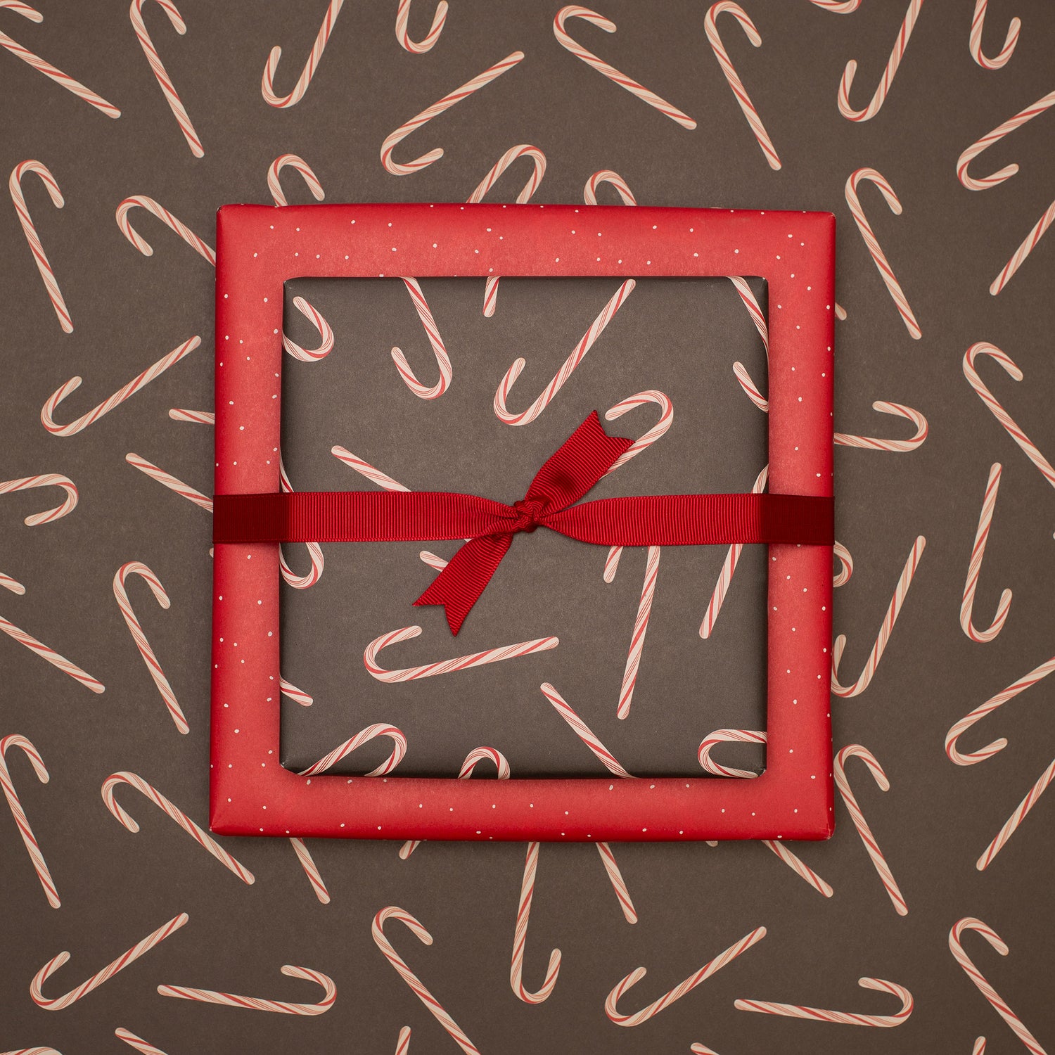 Gift wrap "Candy canes"