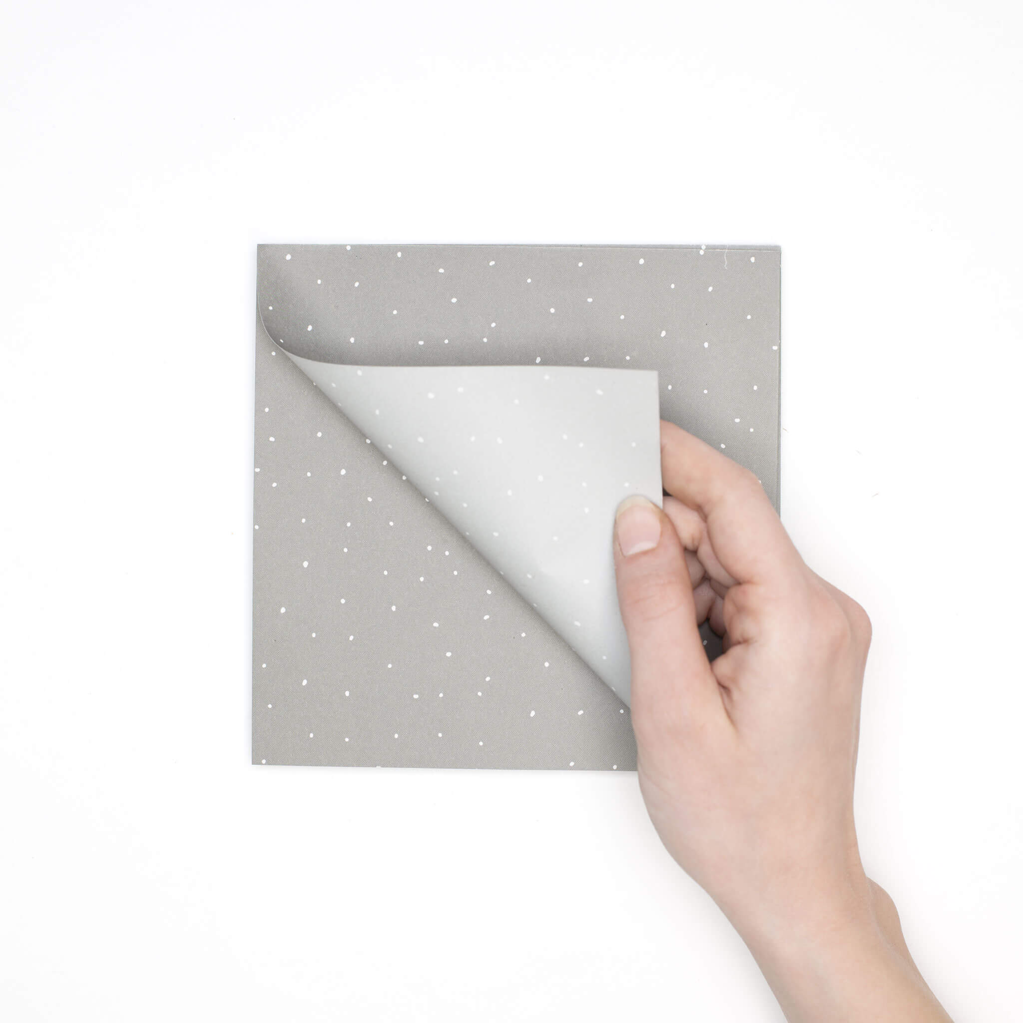 Origami Papier "Schneesturm" für kreatives Basteln - 25 Blatt doppelseitiges Faltpapier mit weißen Punkten auf grauem Hintergrund aus 15x15cm Recyclingpapier-OR-SNO2210-GR | My Pretty Circus