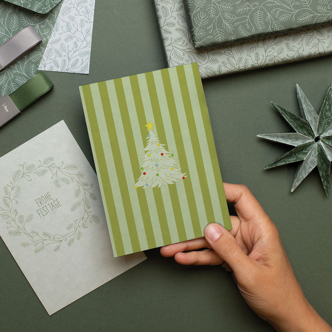 Karte Weihnachtsbaum mit Streifen
