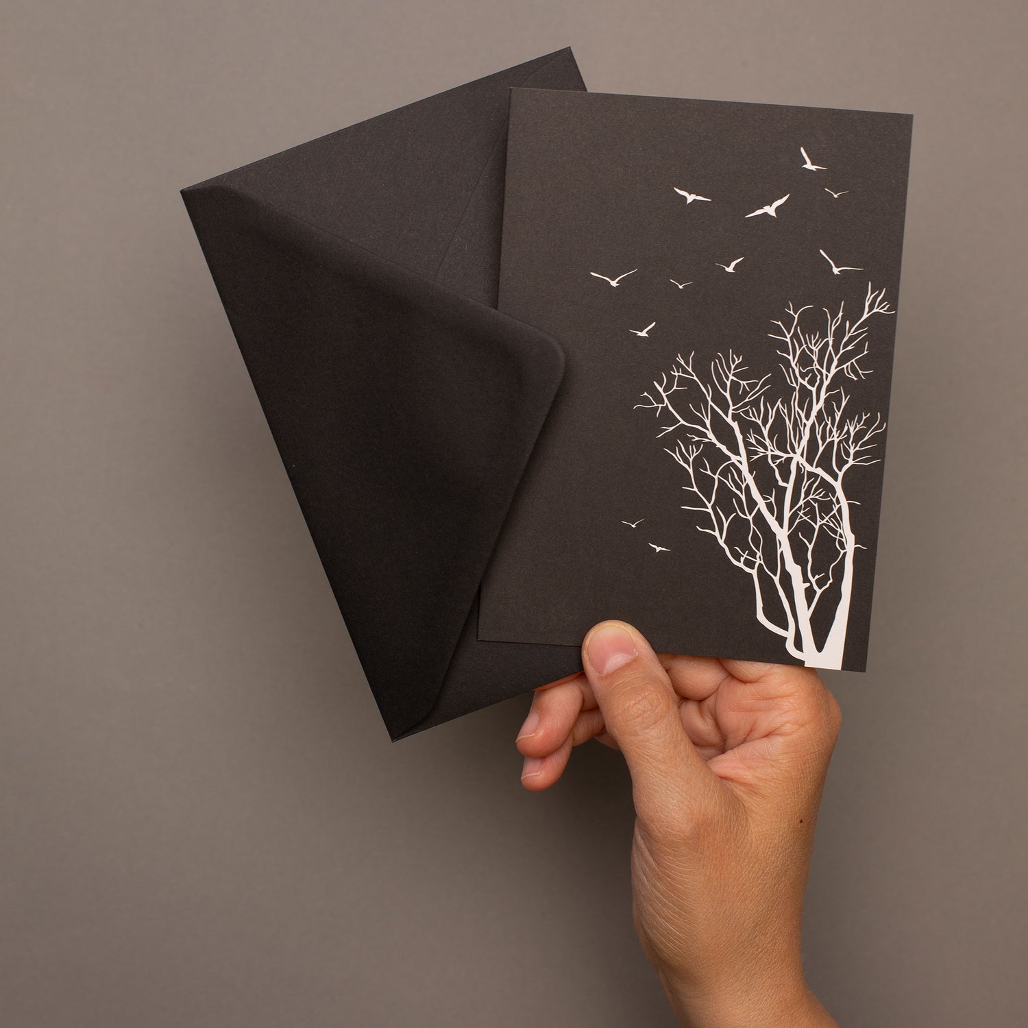 Mourning card tree and birds