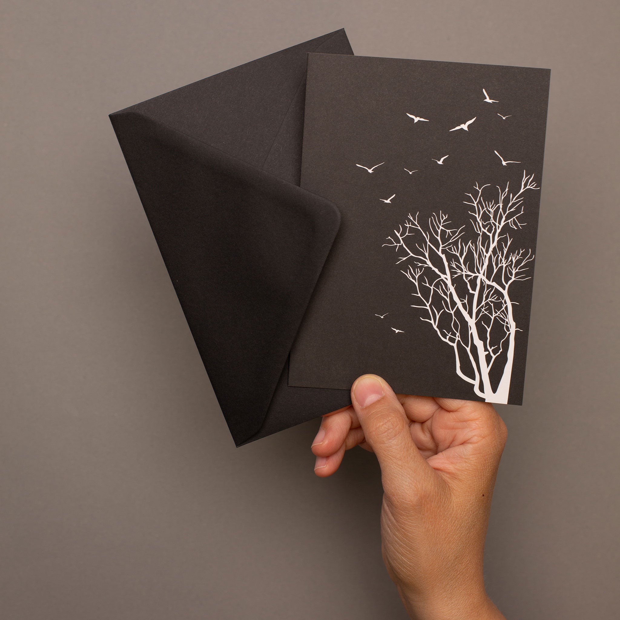 Mourning card tree and birds