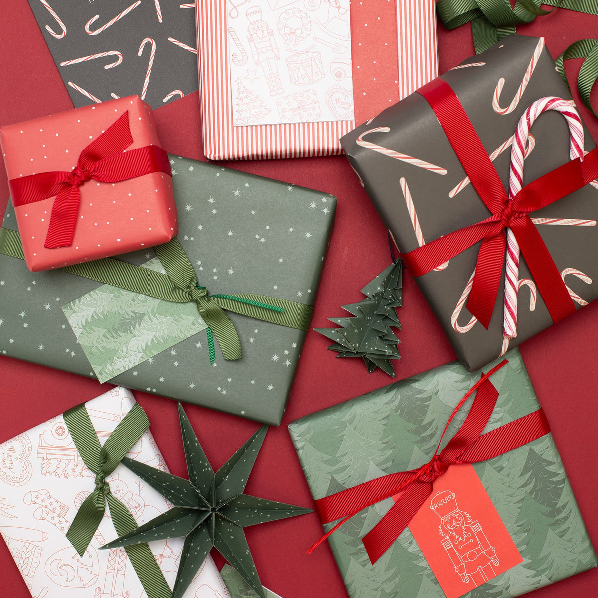 Weihnachtsgeschenkpapier-Set Zuckerstangen