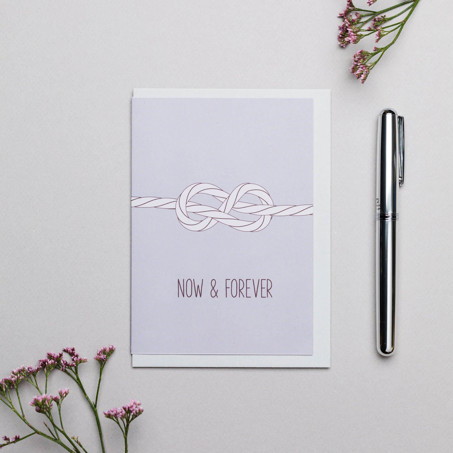 HOCHZEITSKARTE &quot;NOW &amp; FOREVER&quot; mit maritimem Achterknoten in lavendel von My Pretty Circus | GC-NOW1941-LI