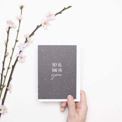 GRUSSKARTE &quot;THEY ALL SHINE FOR YOU&quot; mit Sternenhimmel in dunkelblau von My Pretty Circus | GC-STA2201-DB