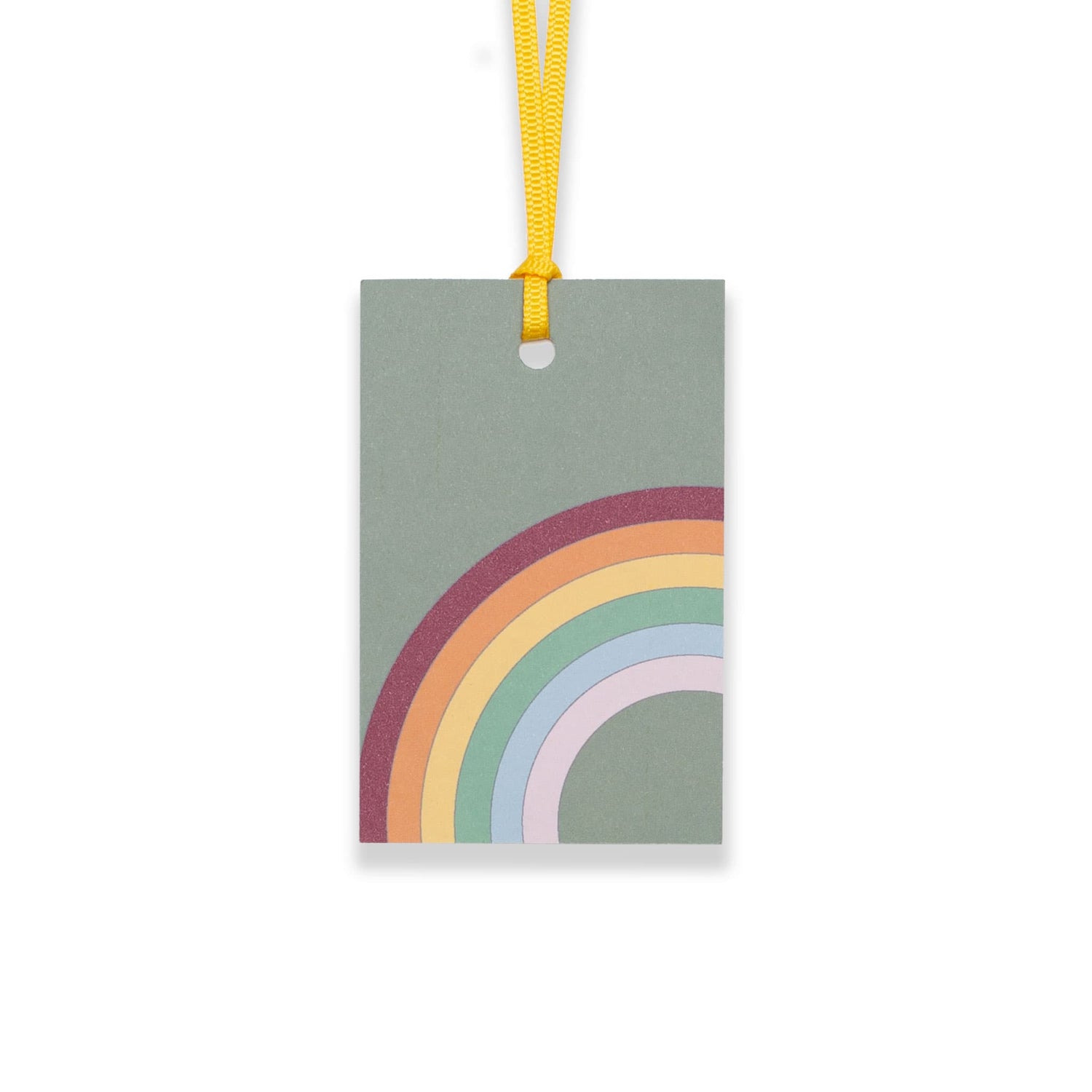 Geschenkanhänger &quot;Regenbogen&quot; - 5er Set mit Regenbogen vor grün und farblich passendem Band - 100% Recyclingpapier von My Pretty Circus | GT-RAI013-OL