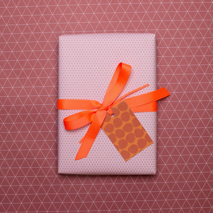 Geschenkanhänger &quot;Steine&quot; - 5er Set mit amorphen Formen in rostrot und farblich passendem Band - 100% Recyclingpapier von My Pretty Circus | GT-STO21-OR