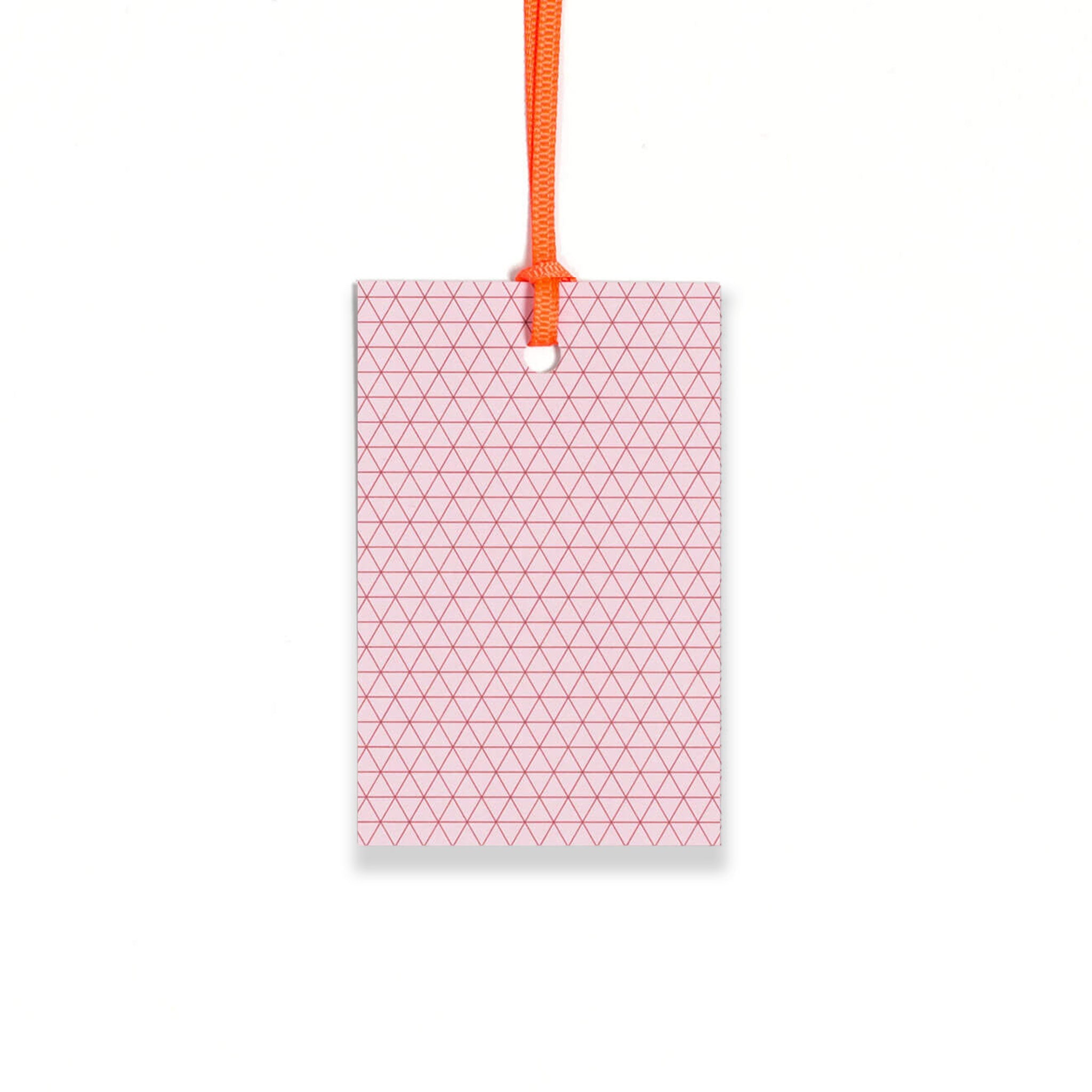 Geschenkanhänger &quot;Dreiecke&quot; - 5er Set in rosa mit Neonband - 100% Recyclingpapier von My Pretty Circus | GT-TRA004-RO