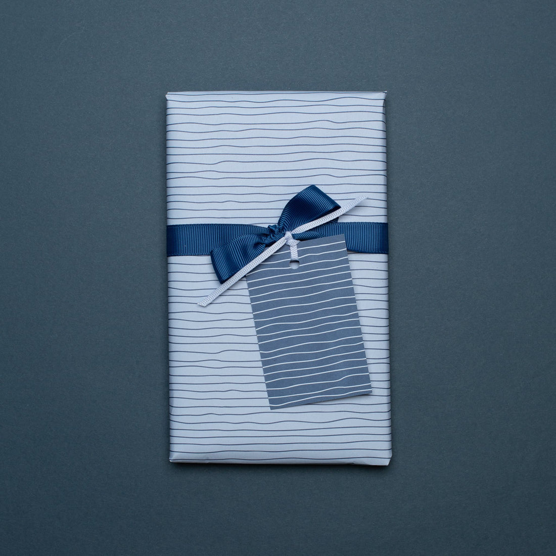 Geschenkanhänger &quot;Wasser&quot; - 5er Set in blau mit farblich passendem Band - 100% Recyclingpapier von My Pretty Circus | GT-WAT007-PT