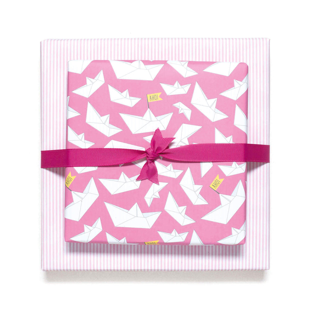 Gift wrap "Folding boats"