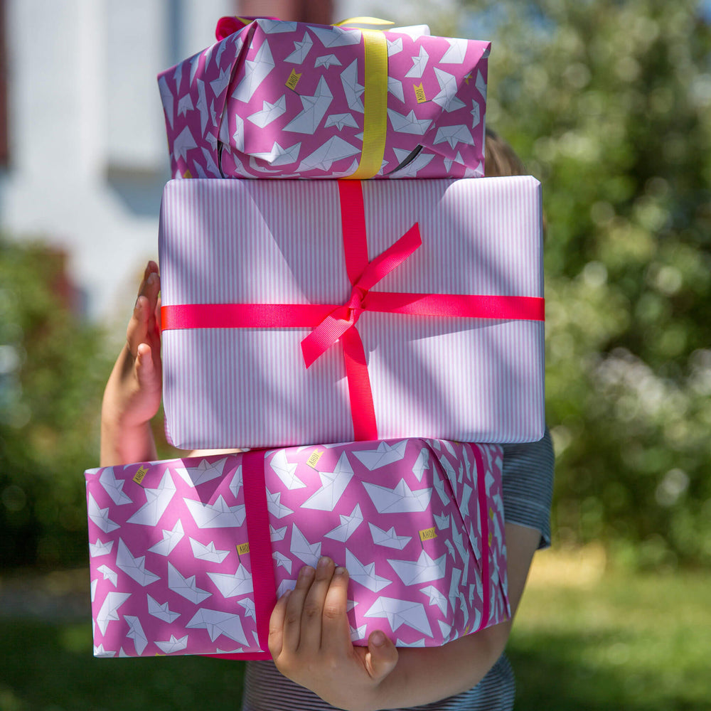 Gift wrap "Folding boats"