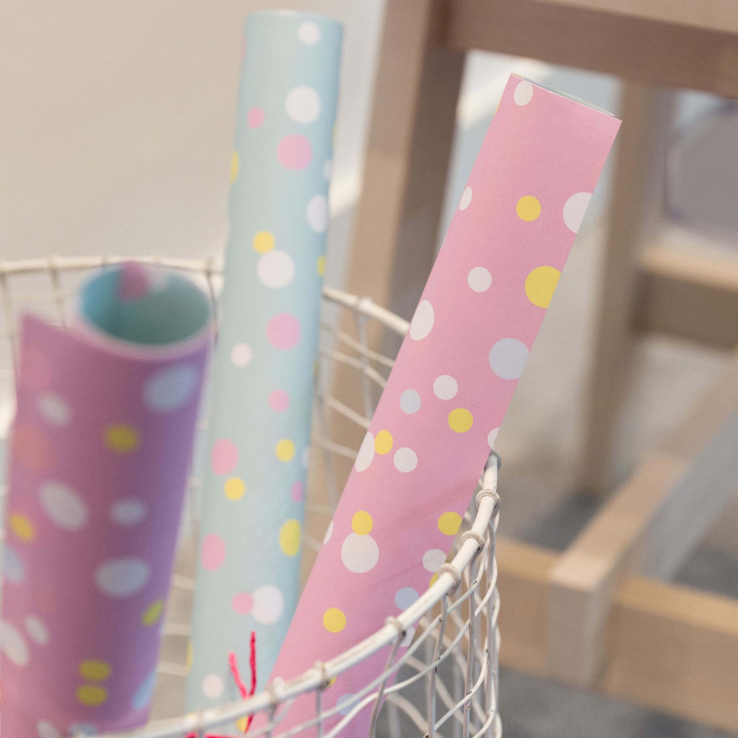 Geschenkpapier &quot;Konfetti&quot; in rosa &amp; mint - doppelseitig bedruckt auf 100% Recyclingpapier  von My Pretty Circus | RW-CON1618-LP