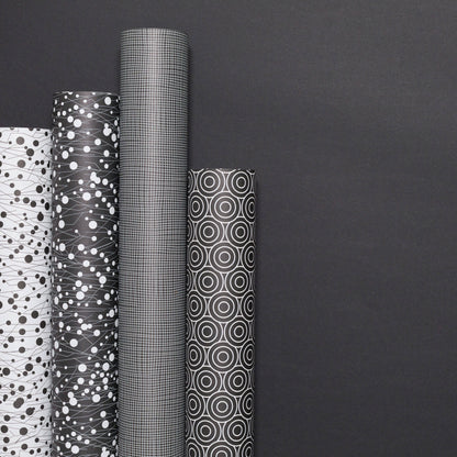Geschenkpapier &quot;Dornen&quot; in schwarz und weiß - doppelseitig bedruckt auf 100% Recyclingpapier  von My Pretty Circus | RW-THO1605-BK