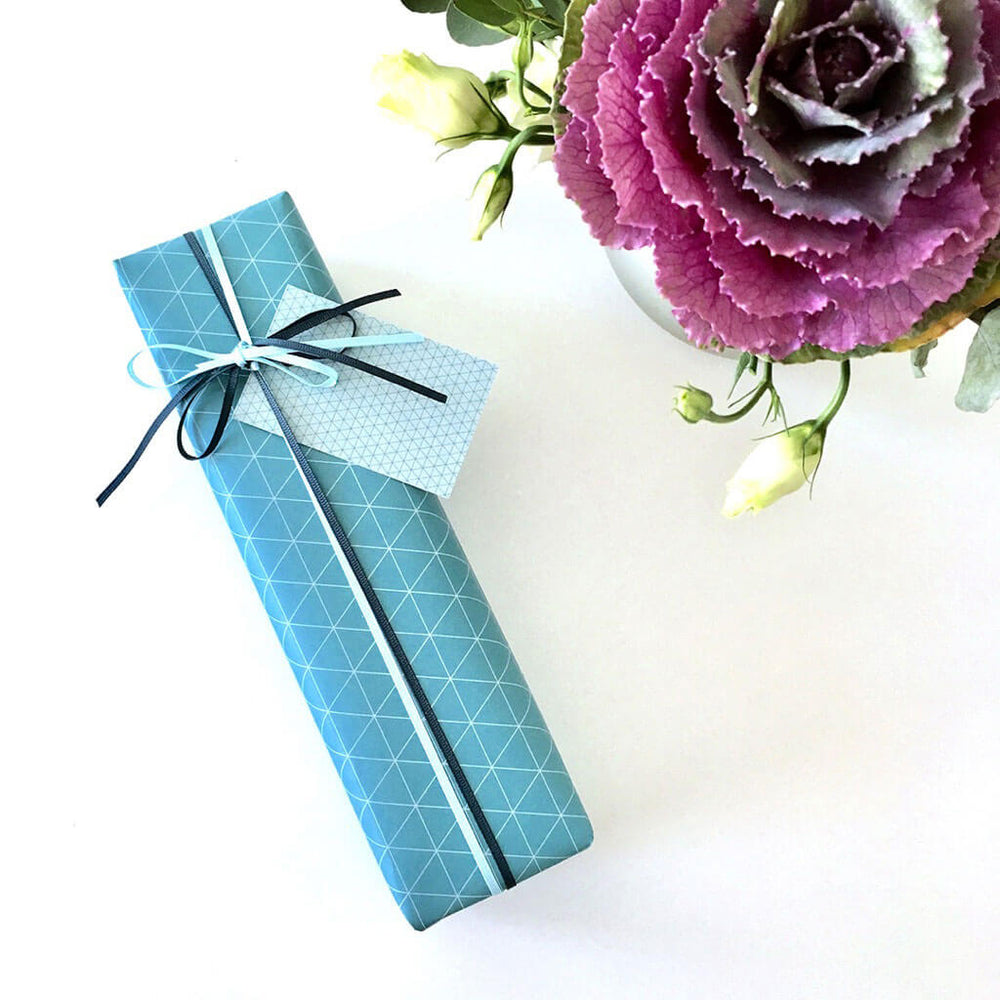 Gift wrap "Triangles"