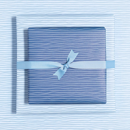 Geschenkpapier &quot;Wasser&quot; in hellblau und blau - doppelseitig bedruckt auf 100% Recyclingpapier  von My Pretty Circus | RW-WAT1824-BL