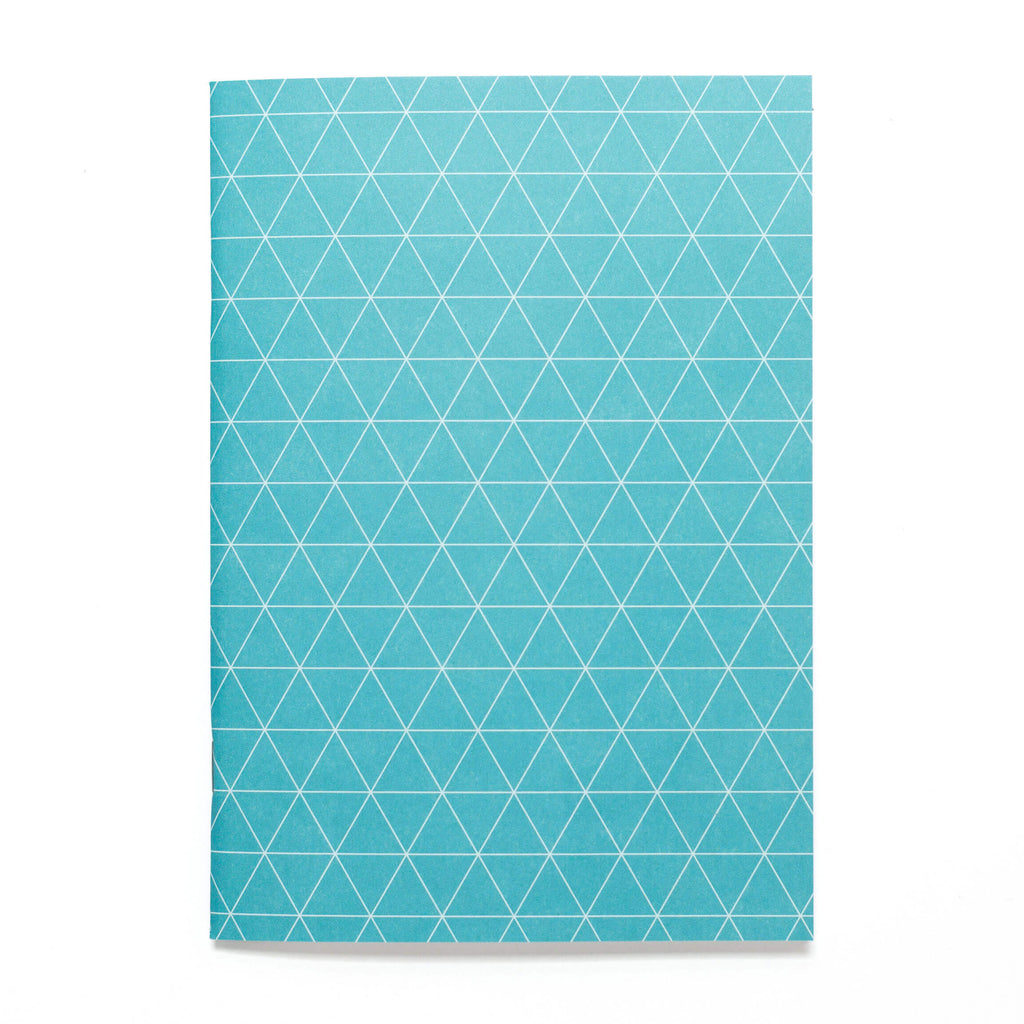 Notizheft "Dreiecke" - Notizbuch in DIN A5 mit geometrischem Muster in türkis - Recyclingpapier von My Pretty Circus | NB-TRA1803-TQ