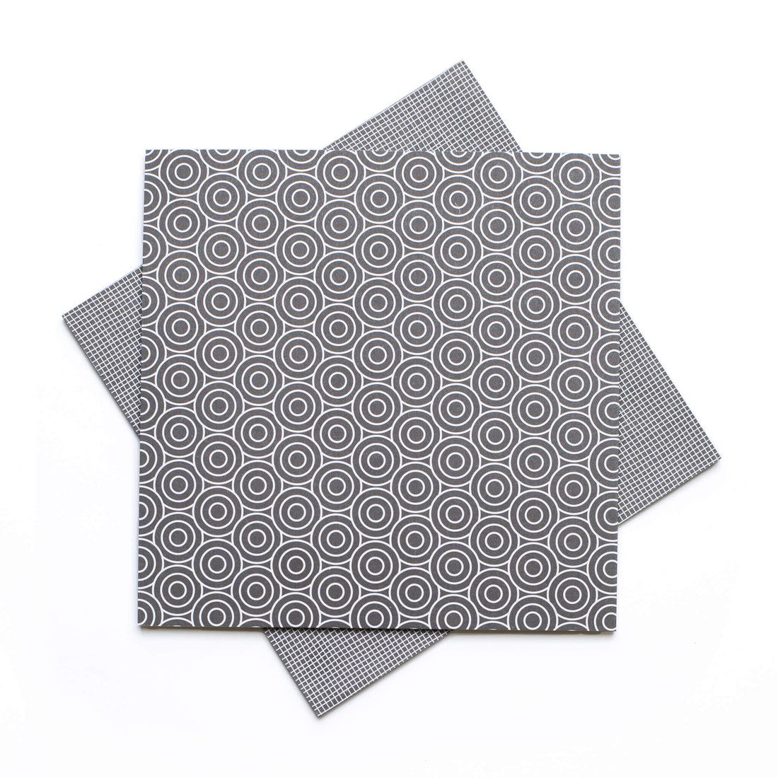 Origami Papier schwarze &quot;Kreise&quot; für kreatives Basteln - 25 Blatt doppelseitiges Faltpapier mit schwarz weißem Kreis- und Netzmuster aus 15x15cm Recyclingpapier-OR-CIR2208-BL | My Pretty Circus