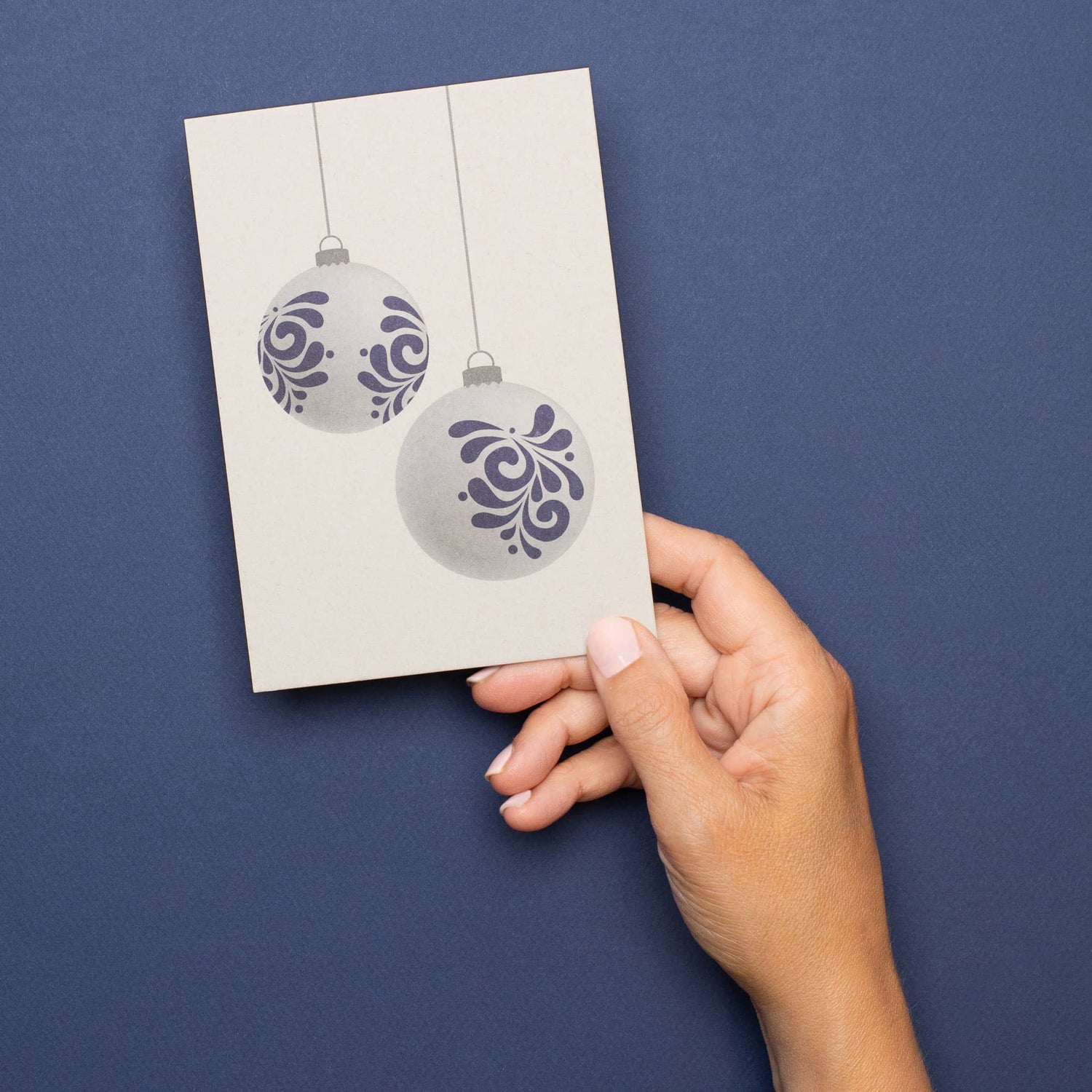 Postkarte mit Bembel Baumkugeln - stabile Karte aus Holzschliffpappe mit hessischem Baumschmuck von My Pretty Circus | PC-BEM2301-WH