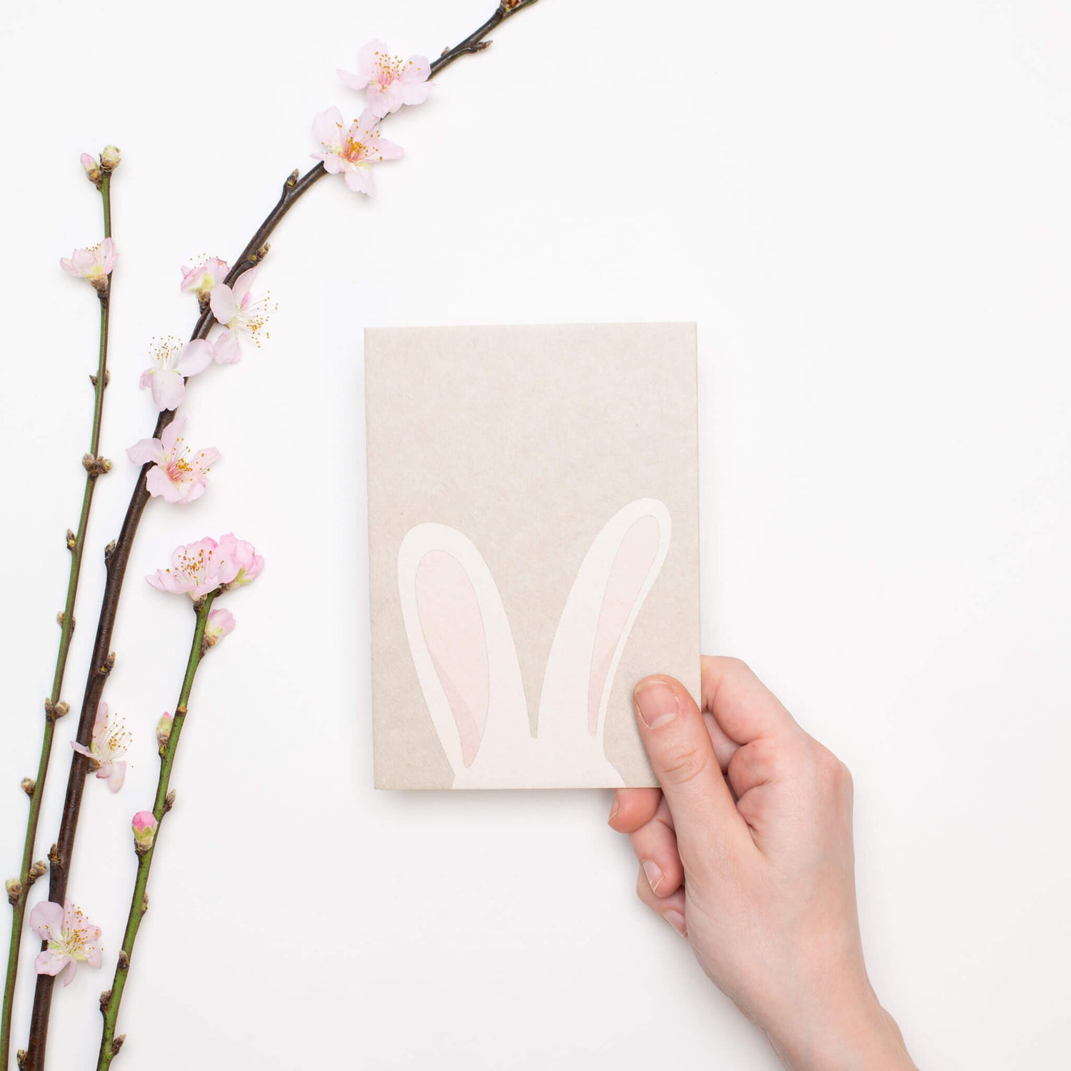 Postkarte &quot;Hase&quot; - stabile Karte aus Holzschliffpappe mit Hasenohren in beige von My Pretty Circus | PC-BUN2009-BE