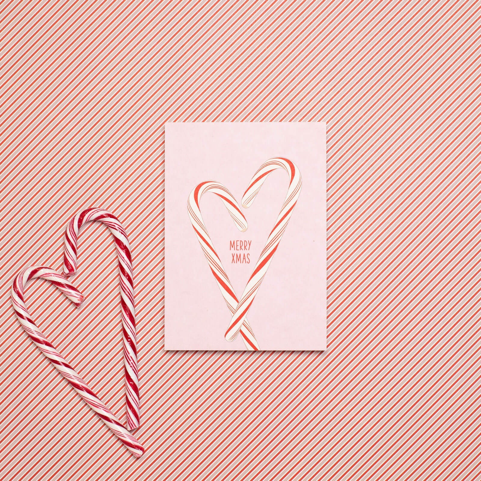 Postkarte Candy Canes &quot;Merry XMas&quot;  stabile Karte aus Holzschliffpappe mit Zuckerstangen in rosa von My Pretty Circus | PC-CAN2109-RO