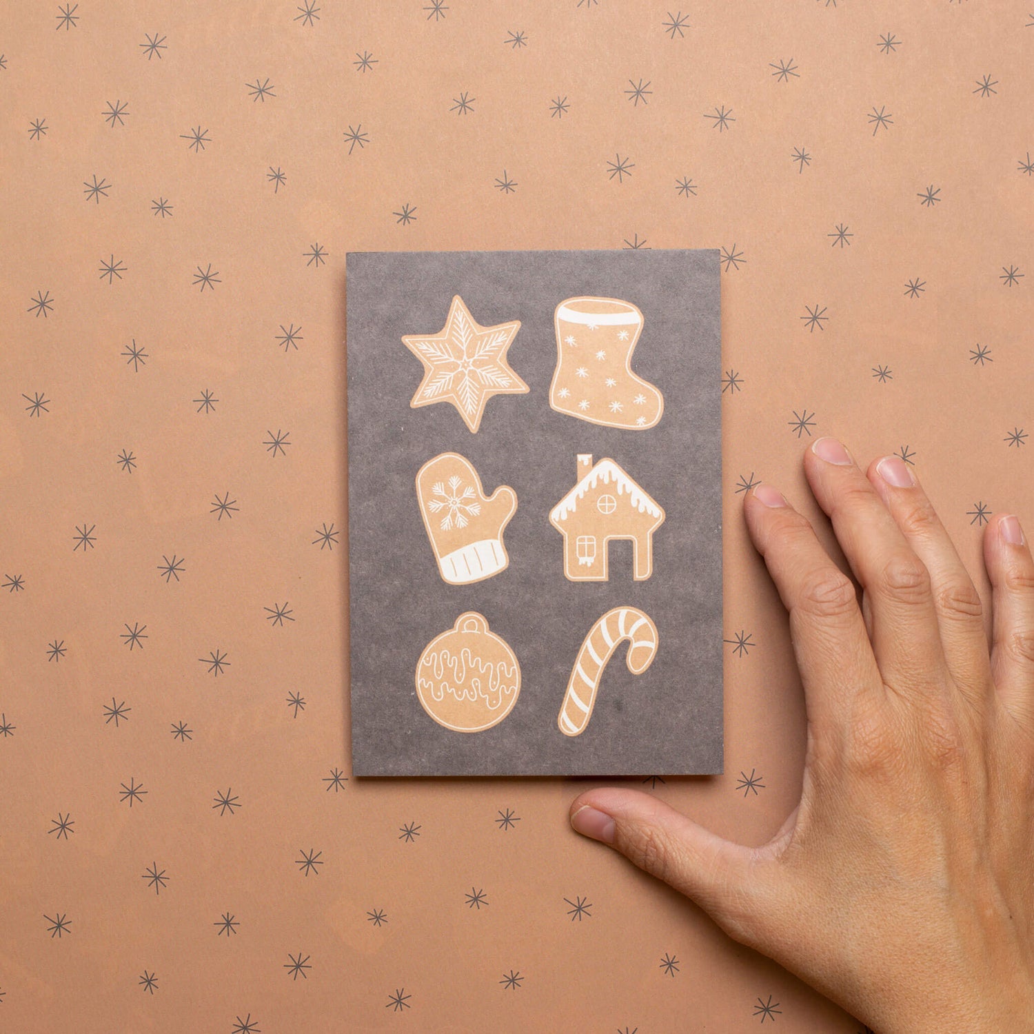 Postkarte Lebkuchen -  stabile Karte aus Holzschliffpappe mit Weihnachtskeksen von My Pretty Circus | PC-GIN2203-BR-4